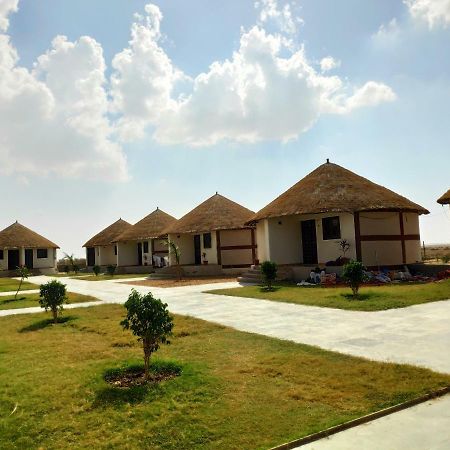 Rann Resort Dholavira Extérieur photo