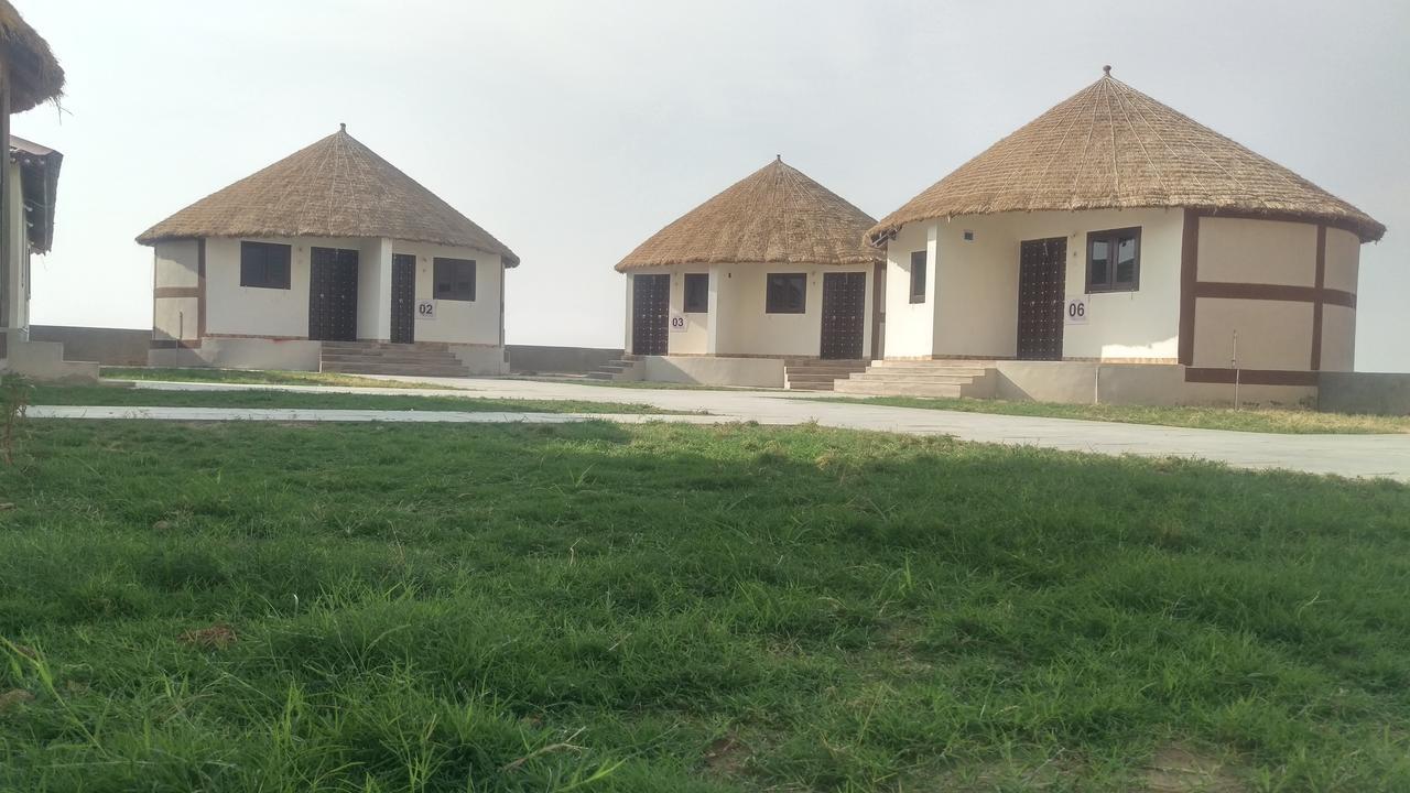Rann Resort Dholavira Extérieur photo